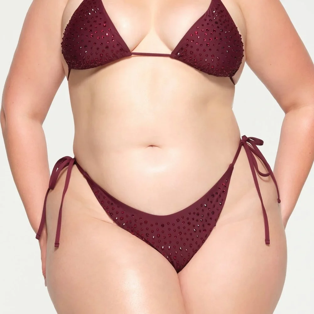 ♥️SKIMS SWIM RHINESTONE TIE BIKINI BOTTOM WINE XL